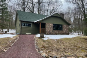 Woodland Cabin Retreat Lake Harmony